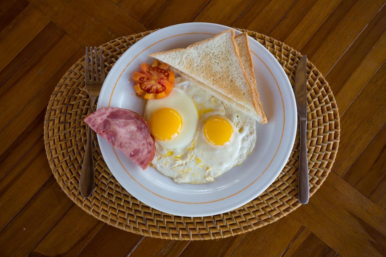 Rijet Villa Beach & Restaurant Ped Ngoại thất bức ảnh